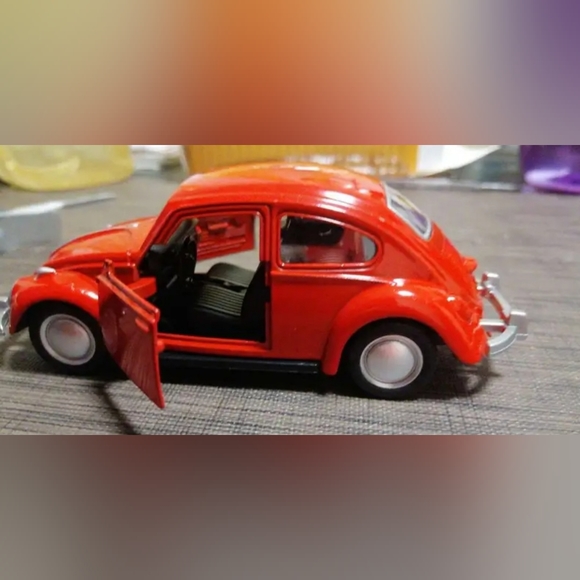 COPY - New VW Volkswagen die cast model car.  See all pics for … - Picture 6 of 16
